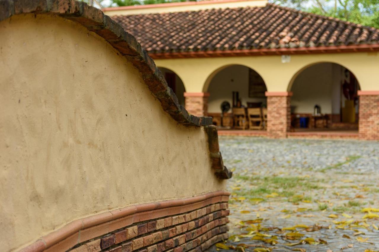Finca Hotel Guadalupe Santa Fe de Antioquia Exterior foto